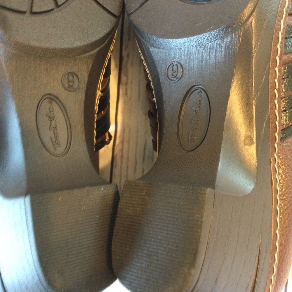 Thom McAn New Brown and Black Women's Dress Casual Loafers Slip On Size Womens 9 - Picture 8 of 8